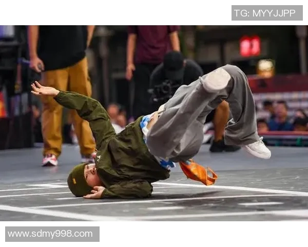 南京街舞队荣登全国街舞状态排行榜第九位展现实力与风采