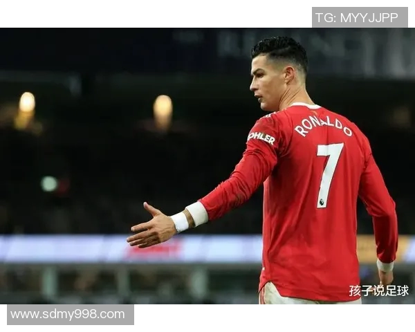 足球明星晚年悲惨境遇排行榜揭示人生无常与荣耀背后的辛酸故事